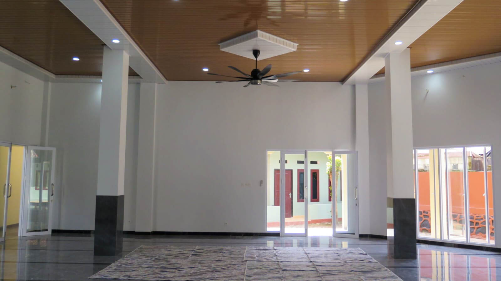 Masjid Raudhatul Aytaam Lantai 1